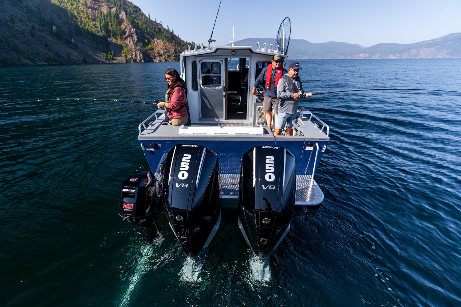 Pilot fishing boat from the rear